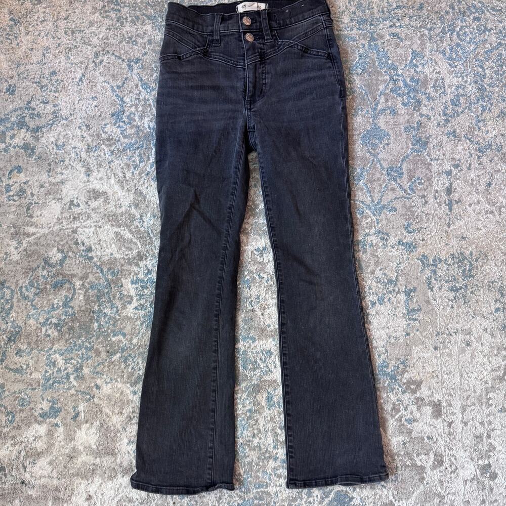 Madewell Mid-Rise Kick Out Jeans in Dark Wash – Size 23